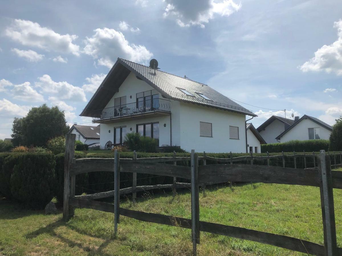 Ferienwohnung Irmgard Ewald Dorsel Exterior photo